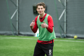 <a href="https://st.getinfootball.com/albums/1100068/699751a1f384e_1920.jpg" target="_blank">Завантажити оригінал</a>