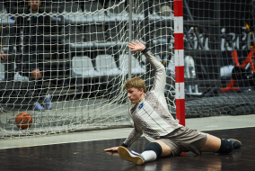 <a href="https://st.getinfootball.com/albums/1100074/69976b1d1f04a_1920.jpg" target="_blank">Завантажити оригінал</a>