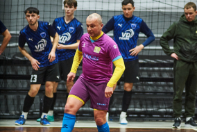 <a href="https://st.getinfootball.com/albums/1100077/699780401f3bf_1920.jpg" target="_blank">Завантажити оригінал</a>
