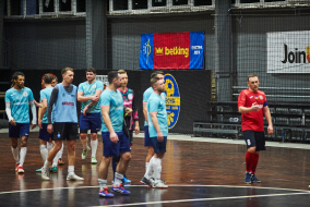<a href="https://st.getinfootball.com/albums/1100079/69979a1256be4_1920.jpg" target="_blank">Завантажити оригінал</a>