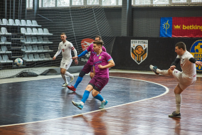 <a href="https://st.getinfootball.com/albums/1100102/699b9d7223a1a_1920.jpg" target="_blank">Завантажити оригінал</a>