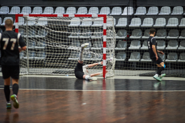<a href="https://st.getinfootball.com/albums/1100105/699ba8e349b51_1920.jpg" target="_blank">Завантажити оригінал</a>