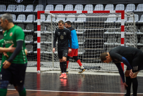<a href="https://st.getinfootball.com/albums/1100108/699baeab67286_1920.jpg" target="_blank">Завантажити оригінал</a>