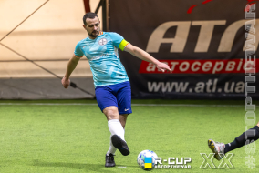 <a href="https://st.getinfootball.com/albums/1100129/699ee10bc5216_1920.jpg" target="_blank">Завантажити оригінал</a>