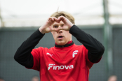 <a href="https://st.getinfootball.com/albums/1100153/699f882859497_1920.jpg" target="_blank">Завантажити оригінал</a>