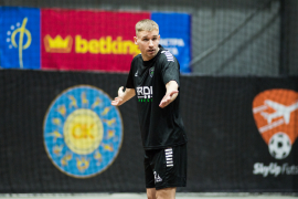 <a href="https://st.getinfootball.com/albums/1100186/69a5e32763ac9_1920.jpg" target="_blank">Завантажити оригінал</a>