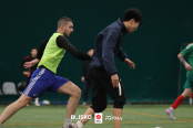 <a href="https://st.getinfootball.com/albums/1100190/69a6029660691_1920.jpg" target="_blank">Download original</a>