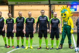 <a href="https://st.getinfootball.com/albums/1100260/69a83f4e2130a_1920.jpg" target="_blank">Завантажити оригінал</a>