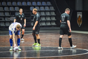 <a href="https://st.getinfootball.com/albums/1100346/69af457ee6a67_1920.jpg" target="_blank">Завантажити оригінал</a>