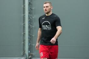 <a href="https://st.getinfootball.com/albums/1100588/69bc1e290caa4_1920.jpg" target="_blank">Завантажити оригінал</a>