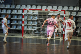 <a href="https://st.getinfootball.com/albums/1100609/69c0302919184_1920.jpg" target="_blank">Завантажити оригінал</a>