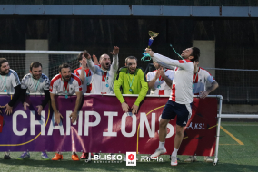 <a href="https://st.getinfootball.com/albums/1100612/69c06042635c7_1920.jpg" target="_blank">Download original</a>