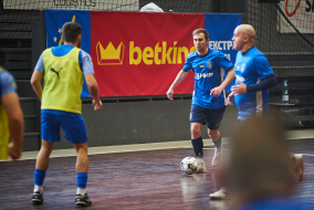 <a href="https://st.getinfootball.com/albums/1100753/69c98f41db09e_1920.jpg" target="_blank">Завантажити оригінал</a>