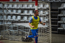 <a href="https://st.getinfootball.com/albums/1100753/69c98fbe1984e_1920.jpg" target="_blank">Завантажити оригінал</a>