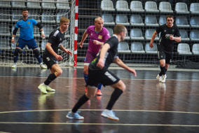 <a href="https://st.getinfootball.com/albums/1100754/69c99a29272ef_1920.jpg" target="_blank">Завантажити оригінал</a>