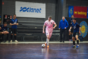 <a href="https://st.getinfootball.com/albums/1100755/69c99f96469f2_1920.jpg" target="_blank">Завантажити оригінал</a>
