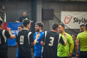 <a href="https://st.getinfootball.com/albums/1100869/69d2a4068239b_1920.jpg" target="_blank">Завантажити оригінал</a>