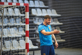 <a href="https://st.getinfootball.com/albums/1100870/69d2b9fca7857_1920.jpg" target="_blank">Завантажити оригінал</a>