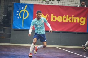 <a href="https://st.getinfootball.com/albums/1100874/69d2be04a6852_1920.jpg" target="_blank">Завантажити оригінал</a>