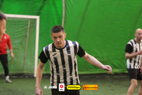 <a href="https://st.getinfootball.com/albums/1100896/69d3d840405a4_1920.jpg" target="_blank">Завантажити оригінал</a>