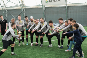 <a href="https://st.getinfootball.com/albums/1101011/69dca4708af77_1920.jpg" target="_blank">Завантажити оригінал</a>