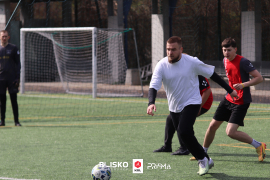 <a href="https://st.getinfootball.com/albums/1101030/69e480b7209f1_1920.jpg" target="_blank">Download original</a>