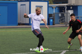 <a href="https://st.getinfootball.com/albums/1101055/69e5315069895_1920.jpg" target="_blank">Download original</a>