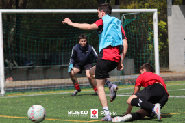 <a href="https://st.getinfootball.com/albums/1101299/69f36baced89a_1920.jpg" target="_blank">Download original</a>