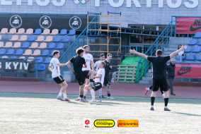 <a href="https://st.getinfootball.com/albums/1101432/69fbb6dfbca1c_1920.jpg" target="_blank">Завантажити оригінал</a>