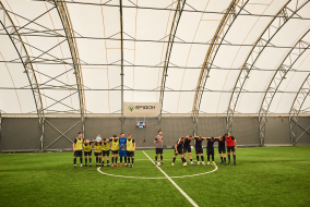 <a href="https://st.getinfootball.com/albums/1101439/69fbbb2d97846_1920.jpg" target="_blank">Завантажити оригінал</a>