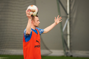 <a href="https://st.getinfootball.com/albums/1101441/69fbc6017efd8_1920.jpg" target="_blank">Завантажити оригінал</a>