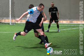 <a href="https://st.getinfootball.com/albums/1101480/6a00b93d0cf40_1920.jpg" target="_blank">Завантажити оригінал</a>