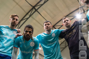 <a href="https://st.getinfootball.com/albums/1101482/6a00cdb22956d_1920.jpg" target="_blank">Завантажити оригінал</a>