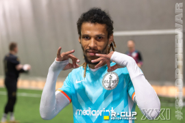 <a href="https://st.getinfootball.com/albums/1101482/6a00cdcfd53c6_1920.jpg" target="_blank">Завантажити оригінал</a>