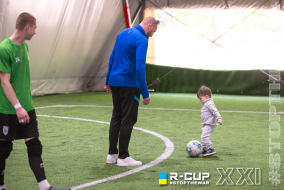 <a href="https://st.getinfootball.com/albums/1101483/6a00d5419da0a_1920.jpg" target="_blank">Завантажити оригінал</a>