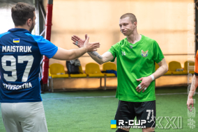 <a href="https://st.getinfootball.com/albums/1101483/6a00d54887e20_1920.jpg" target="_blank">Завантажити оригінал</a>