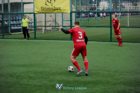 <a href="https://st.getinfootball.com/albums/1101489/6a01b8c2837a4_1920.jpg" target="_blank">Завантажити оригінал</a>