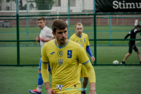 <a href="https://st.getinfootball.com/albums/1101491/6a01bc75a5cef_1920.jpg" target="_blank">Завантажити оригінал</a>