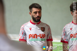 <a href="https://st.getinfootball.com/albums/1101495/6a01ead1b5278_1920.jpg" target="_blank">Завантажити оригінал</a>