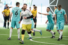 <a href="https://st.getinfootball.com/albums/1101502/6a0206f18100f_1920.jpg" target="_blank">Завантажити оригінал</a>