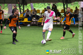 <a href="https://st.getinfootball.com/albums/1101515/6a02f3cad336c_1920.jpg" target="_blank">Завантажити оригінал</a>