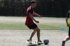<a href="https://st.getinfootball.com/albums/1101523/6a036eac54d9f_1920.jpg" target="_blank">Download original</a>
