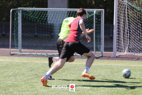 <a href="https://st.getinfootball.com/albums/1101523/6a036ebbe3b13_1920.jpg" target="_blank">Download original</a>