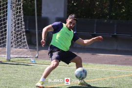<a href="https://st.getinfootball.com/albums/1101523/6a036ec30474f_1920.jpg" target="_blank">Download original</a>