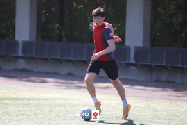 <a href="https://st.getinfootball.com/albums/1101523/6a036eefad6c7_1920.jpg" target="_blank">Download original</a>