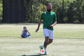<a href="https://st.getinfootball.com/albums/1101523/6a036f2f99a27_1920.jpg" target="_blank">Download original</a>