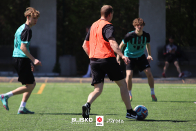 <a href="https://st.getinfootball.com/albums/1101525/6a0370be9eb7d_1920.jpg" target="_blank">Download original</a>