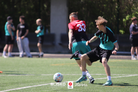 <a href="https://st.getinfootball.com/albums/1101525/6a0370d69390b_1920.jpg" target="_blank">Download original</a>