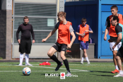 <a href="https://st.getinfootball.com/albums/1101525/6a0371c9a8f4a_1920.jpg" target="_blank">Download original</a>