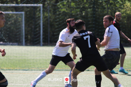 <a href="https://st.getinfootball.com/albums/1101526/6a0370e7977c8_1920.jpg" target="_blank">Download original</a>